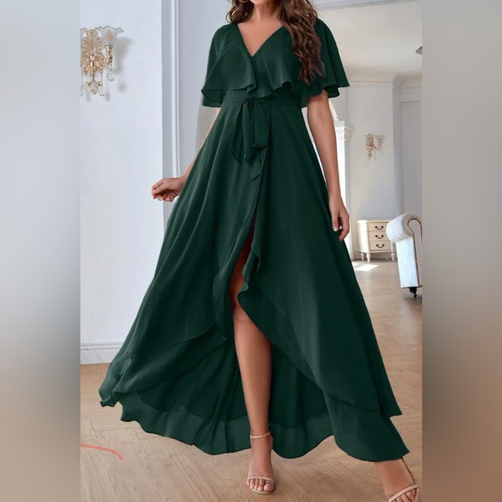 Green sleeve ruffle midi dress